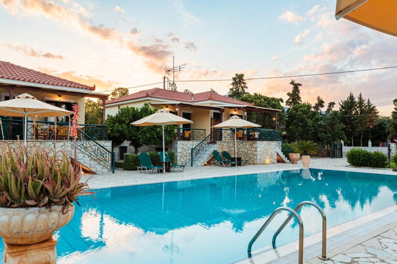 Dukes Poolside Houses Paralio Astros Exterior photo